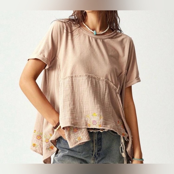 Floral Embroidered Tan Top - Picture 6 of 10